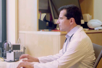 借助Google Glass帮助医生查看病患数据 ，创业公司Augmedix已获730万美元风险投资