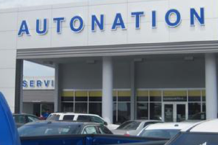 从全美经销商老大AutoNation身上，能看到广汇汽车千亿市值的未来？