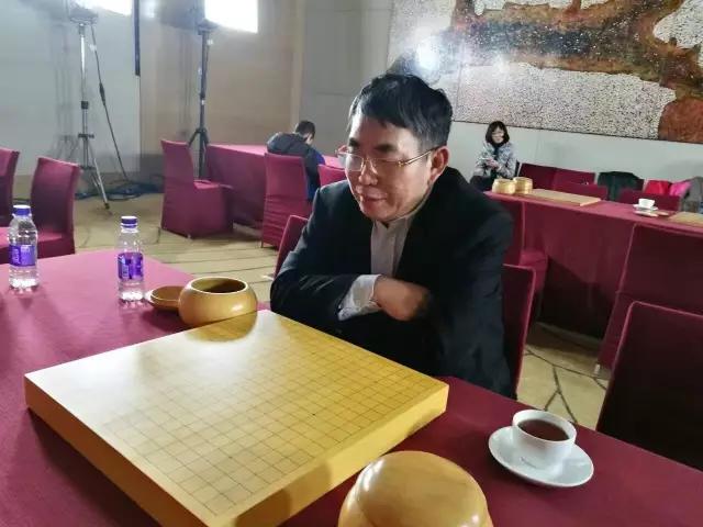 「人类尊严之战」即将开赛！相信柯洁会赢的只剩下文学家和业余棋手了？