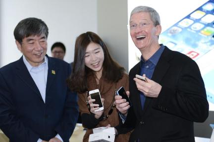 iPhone在中国的销量首次超越美国，天朝人民就是这么有钱任性！