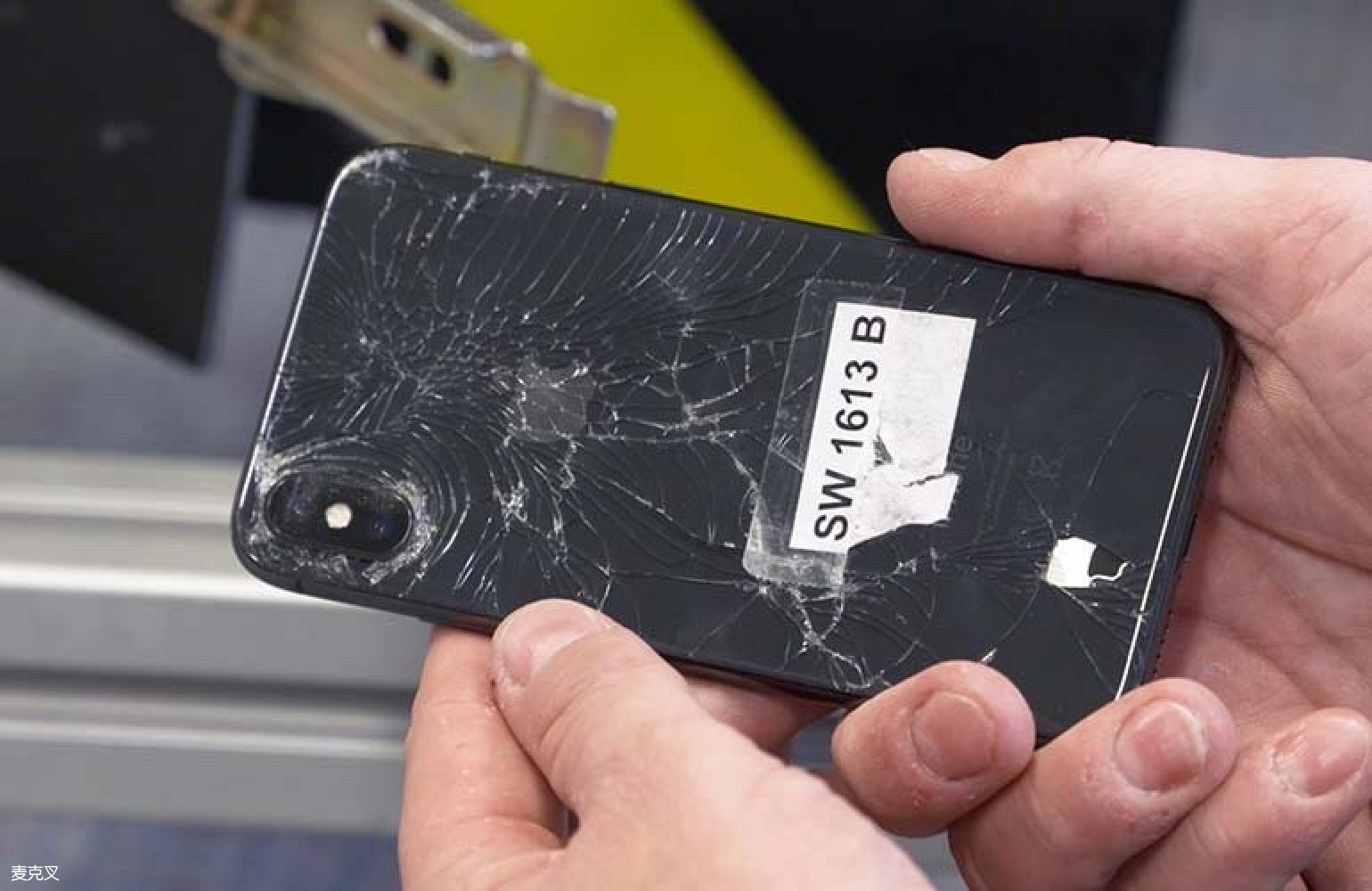 iphonexconsumerreports.jpg