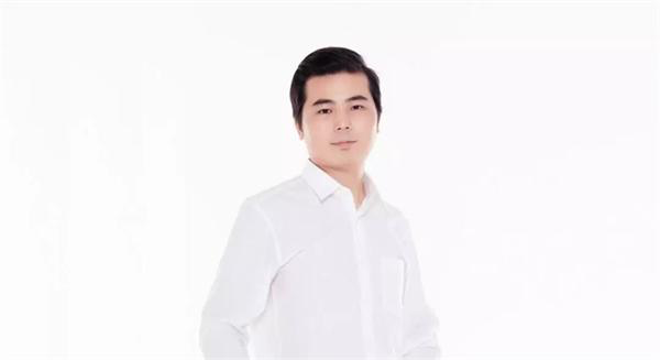 从挤地铁打工仔到身价77亿：最新“股王”石头科技的发家故事