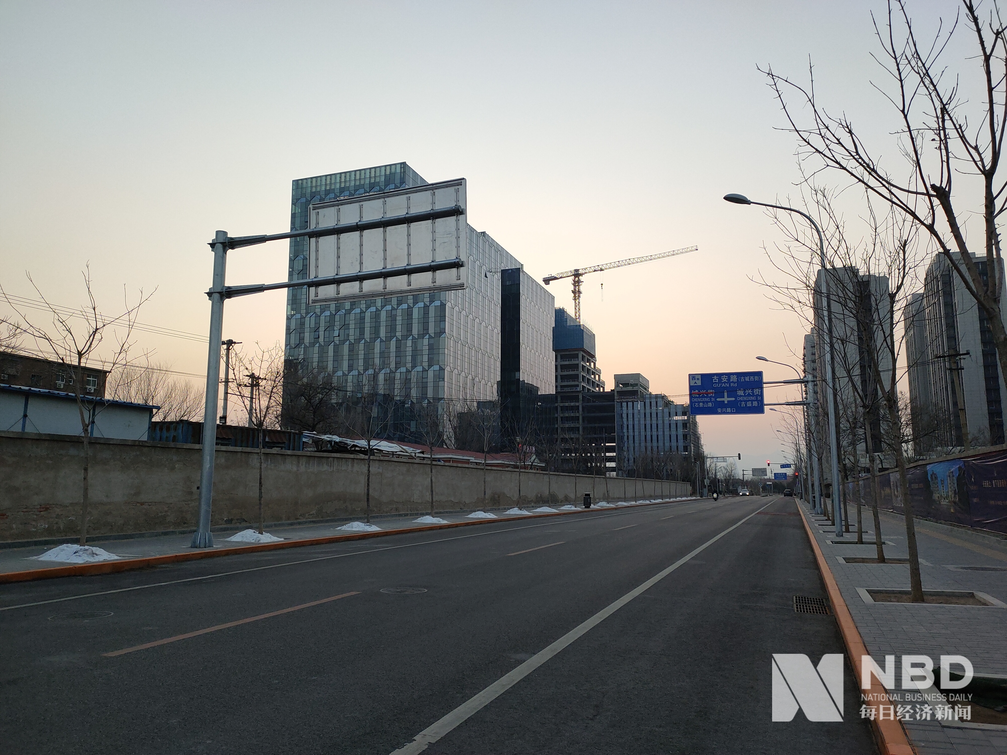 疫情下的北京中介：二手房日成交量仅个位数，机构纷纷出台纾困措施