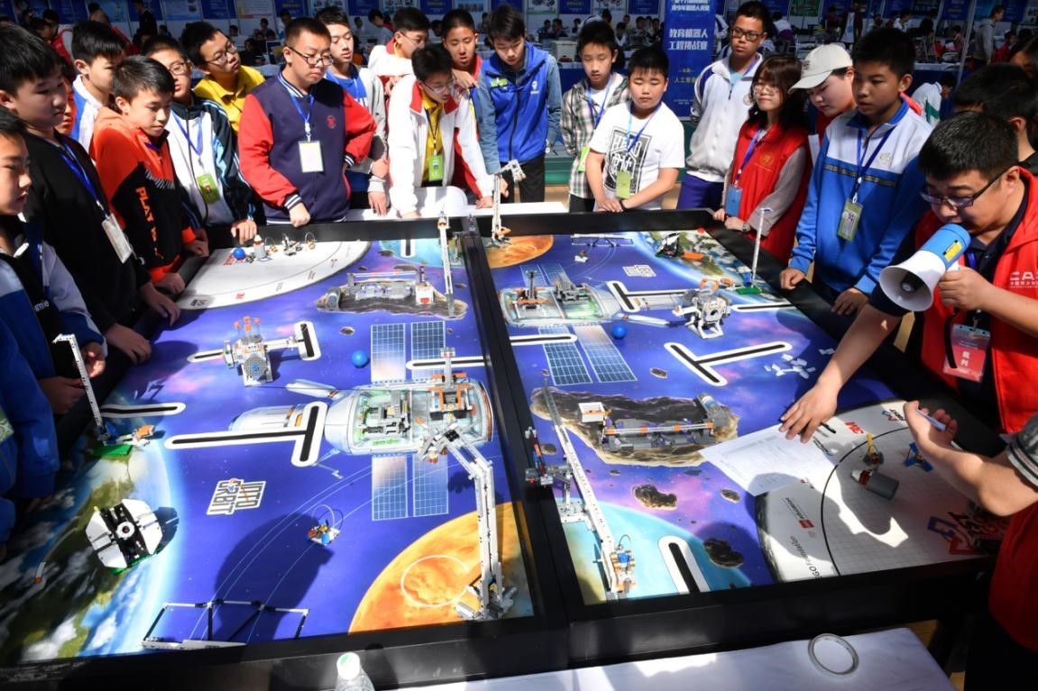 第十九届陕西省青少年机器人竞赛在西安举办