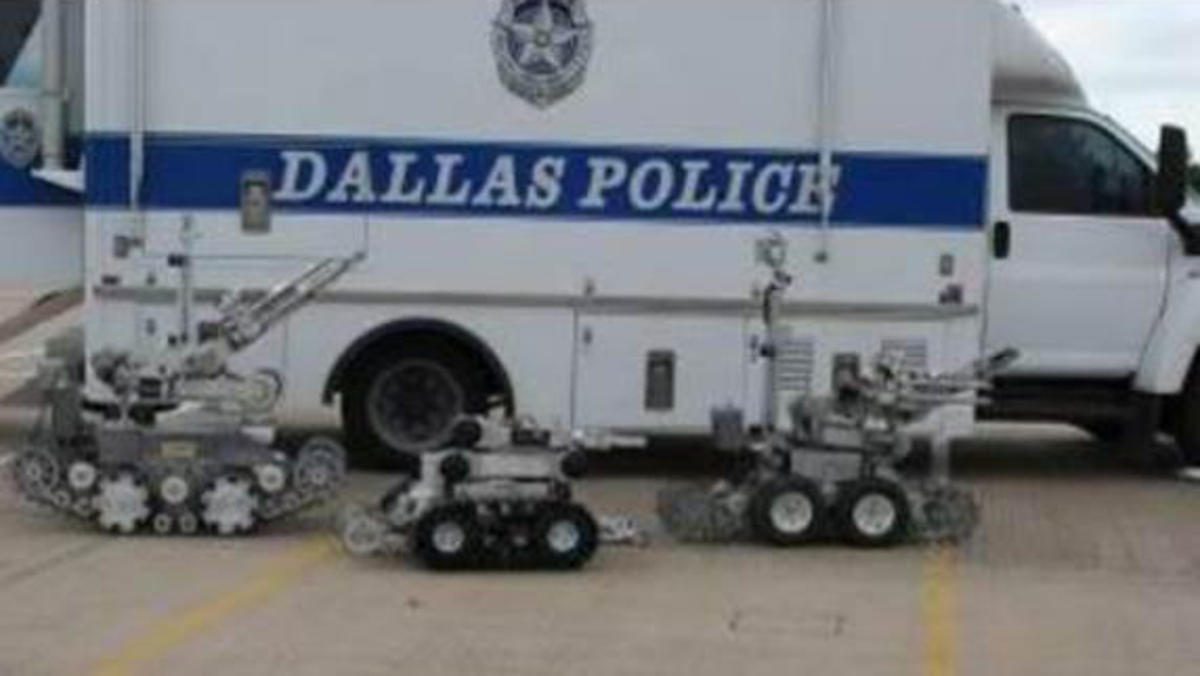 美国警察利用机器人夺走嫌疑犯步枪，执法任务究竟会不会让其用途“变质”？