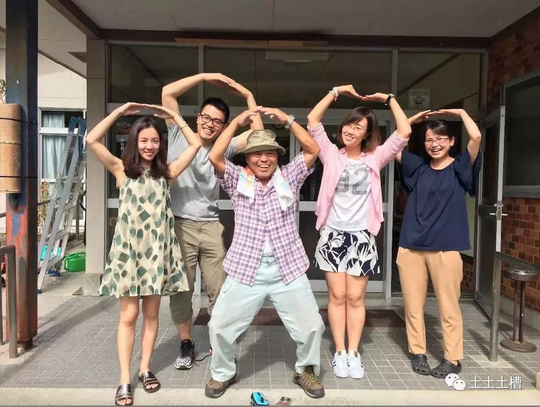 工作两年赚了100万，他却辞职去日本旅居，把更多年轻人带去了那里