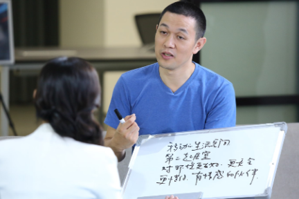 蔚来李斌：地上跑的智能车，为什么需要智能云？