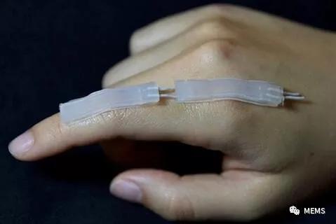 潮科技 | 哈佛大学开发出一种具有生物相容性的柔性可穿戴传感器
