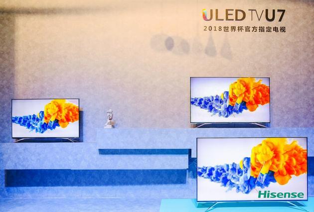 8点1氪 | 富士康用36天通过IPO；继斗鱼后，虎牙宣布获腾讯4.6亿美元投资；阿里腾讯在香港展开支付大战；外卖小哥最强交规出炉