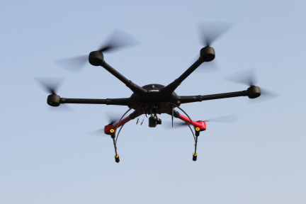 多品类行业级无人机+专网通讯，电鹰要做四大细分领域的深度开发