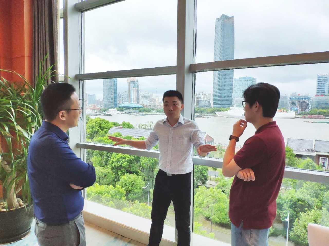 瓜子二手车背后的护航者揭秘：如何运用定位实现差异化突围，成为行业第一？ | 36氪走进顶级公司之走进特劳特