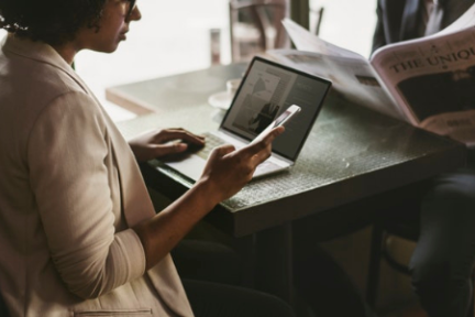 电商谁为王：流量焦虑的阿里，升级维艰的黄铮，创新乏力的京东