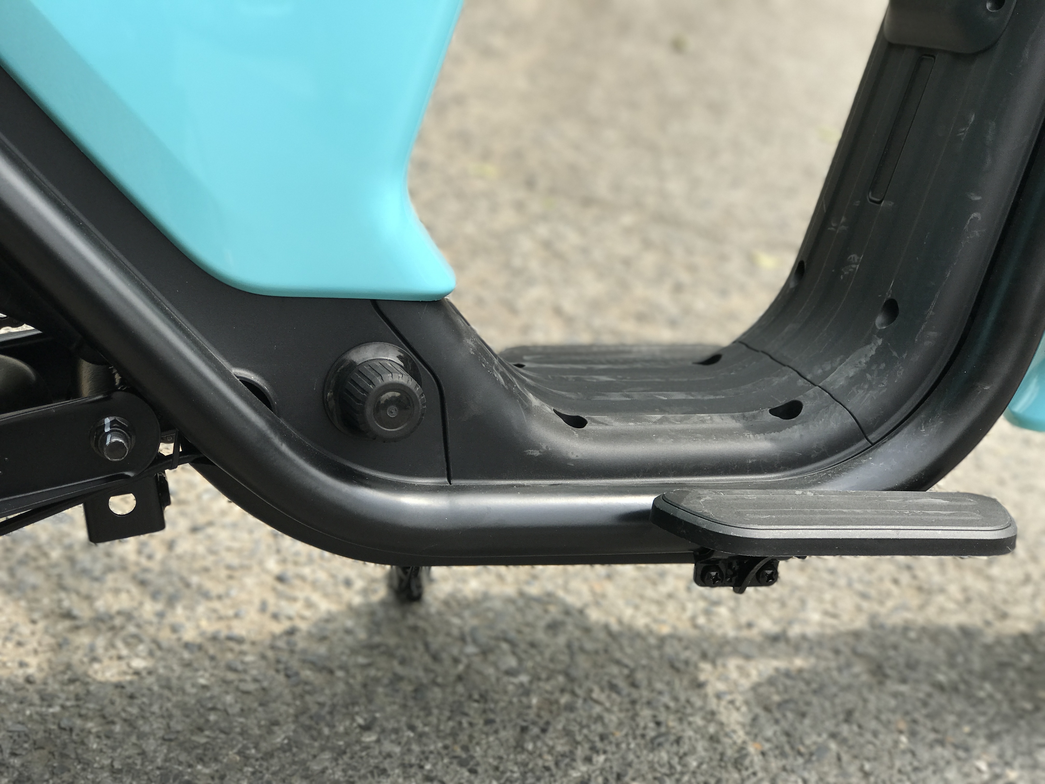 小牛电动车u1上手主打实用性智能性小牛u1能成为跑量神器吗