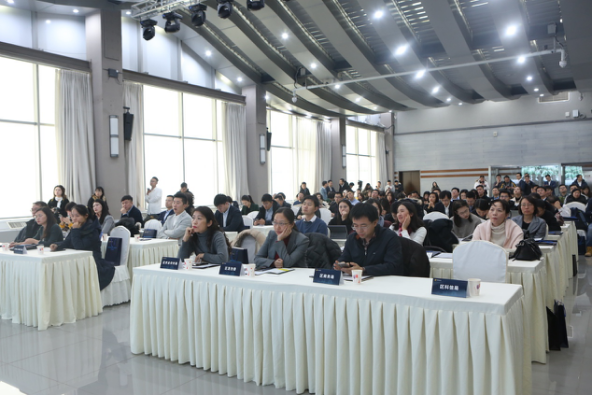 促进空间资源精准对接，吸引优质项目集聚落地