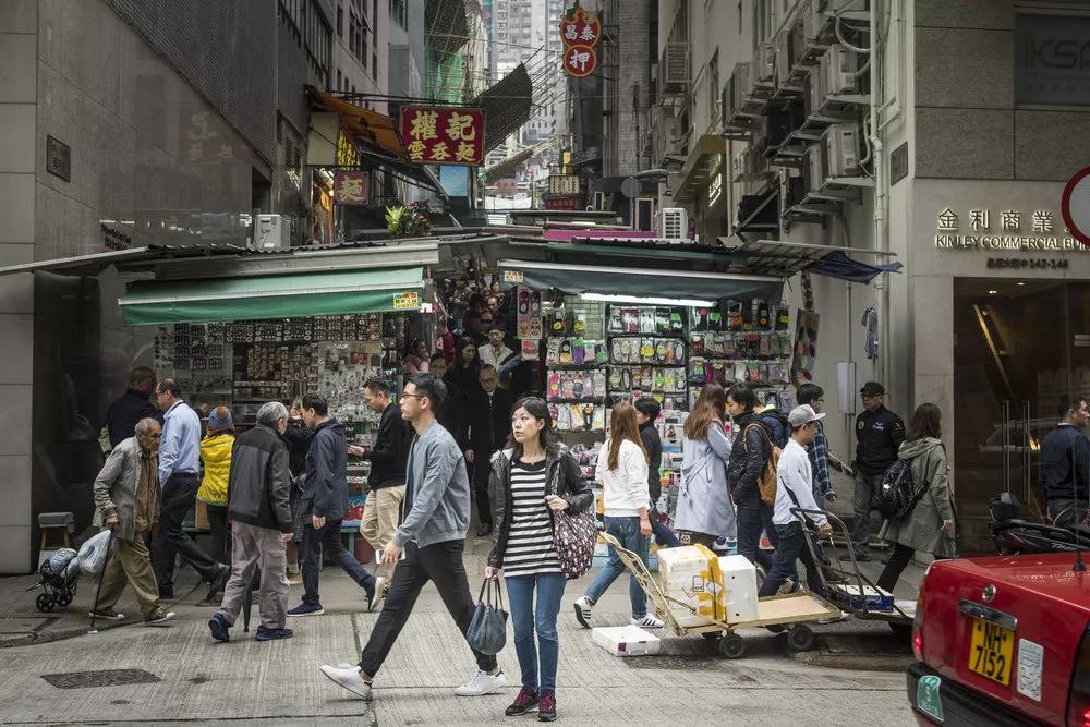 港交所大时代：香港十年规则之战