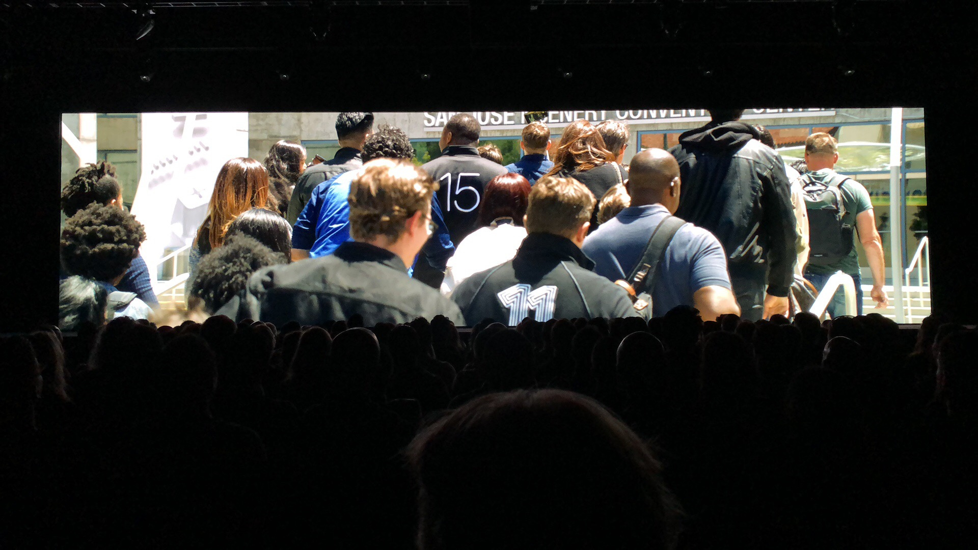 全程直播 | 走进苹果WWDC 2018开发者大会现场