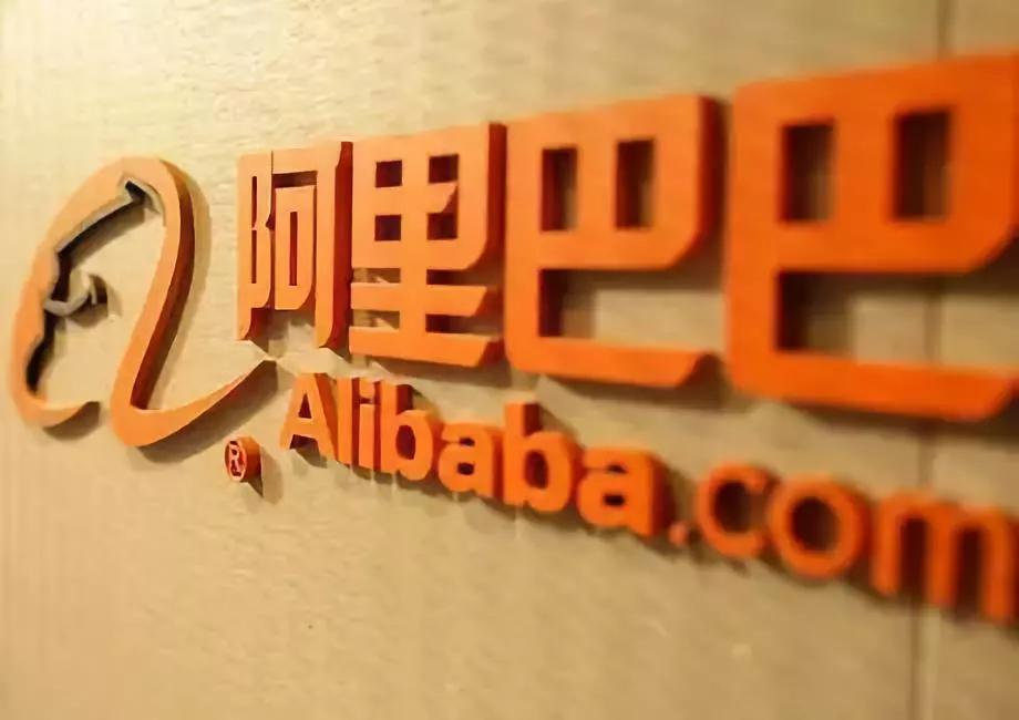 中国电商战局：阿里、京东的激烈攻防与拼多多、小红书们的“侧翼+游击”战争