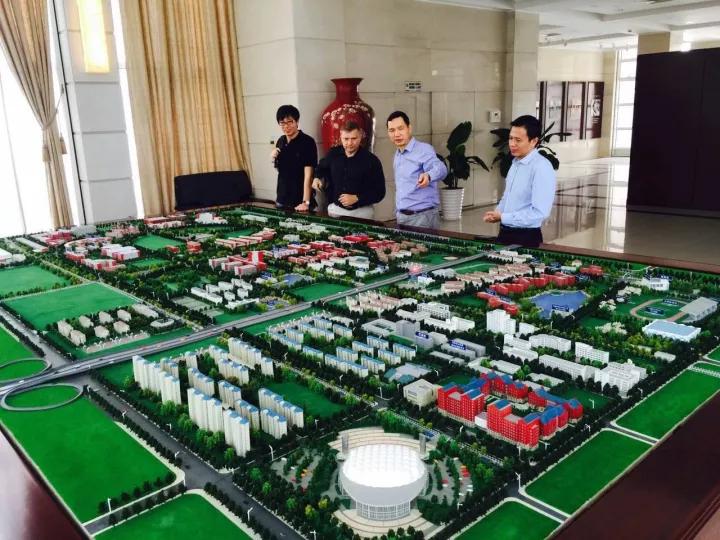 腾讯砸1亿投下这家AI医疗公司，但这个新风口开启前的医疗创业寒冬你是否还记得？