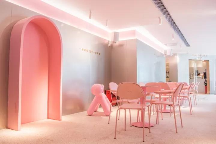 粉色店、黑金店、LAB概念店……喜茶的空间设计你学不会！