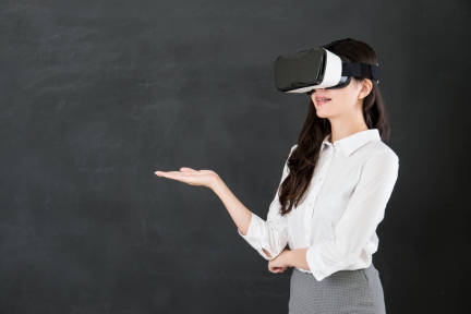 推出VR英语课程，巧克互动想从培训机构切入VR教育市场