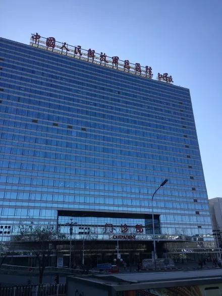 八万多块广告牌被拆除，亮出“天际线”的北京到底美不美？