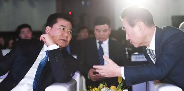 鲸吞万达百货，张近东接棒王健林再战马云