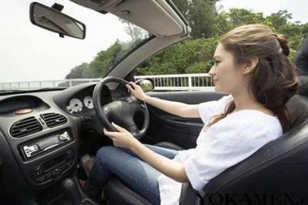 8点1氪：百度推出 Deep Voice 2，支持数百种口音；iPhone 8 或延期量产；孙宏斌之子孙喆一任融创中国执行董事 ；特斯拉 Model 3 细节提前曝光