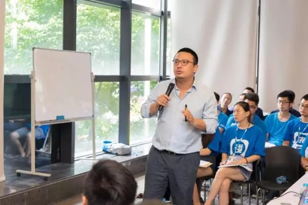 张旭豪最新内部讲话：饿了么怎么看友（he）商（bing）？