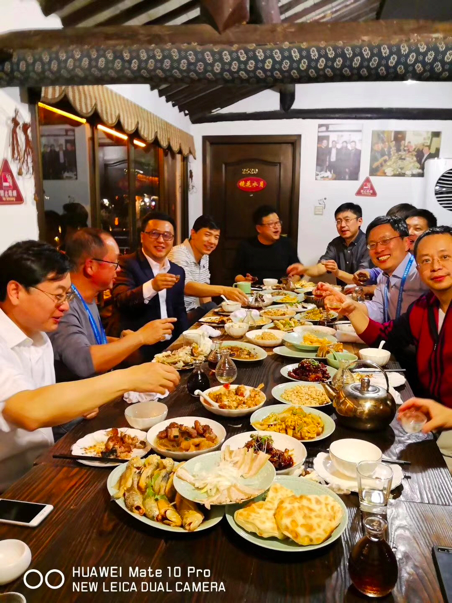 亮点一:丁磊,"东兴",姚劲波……各种饭局已成标配