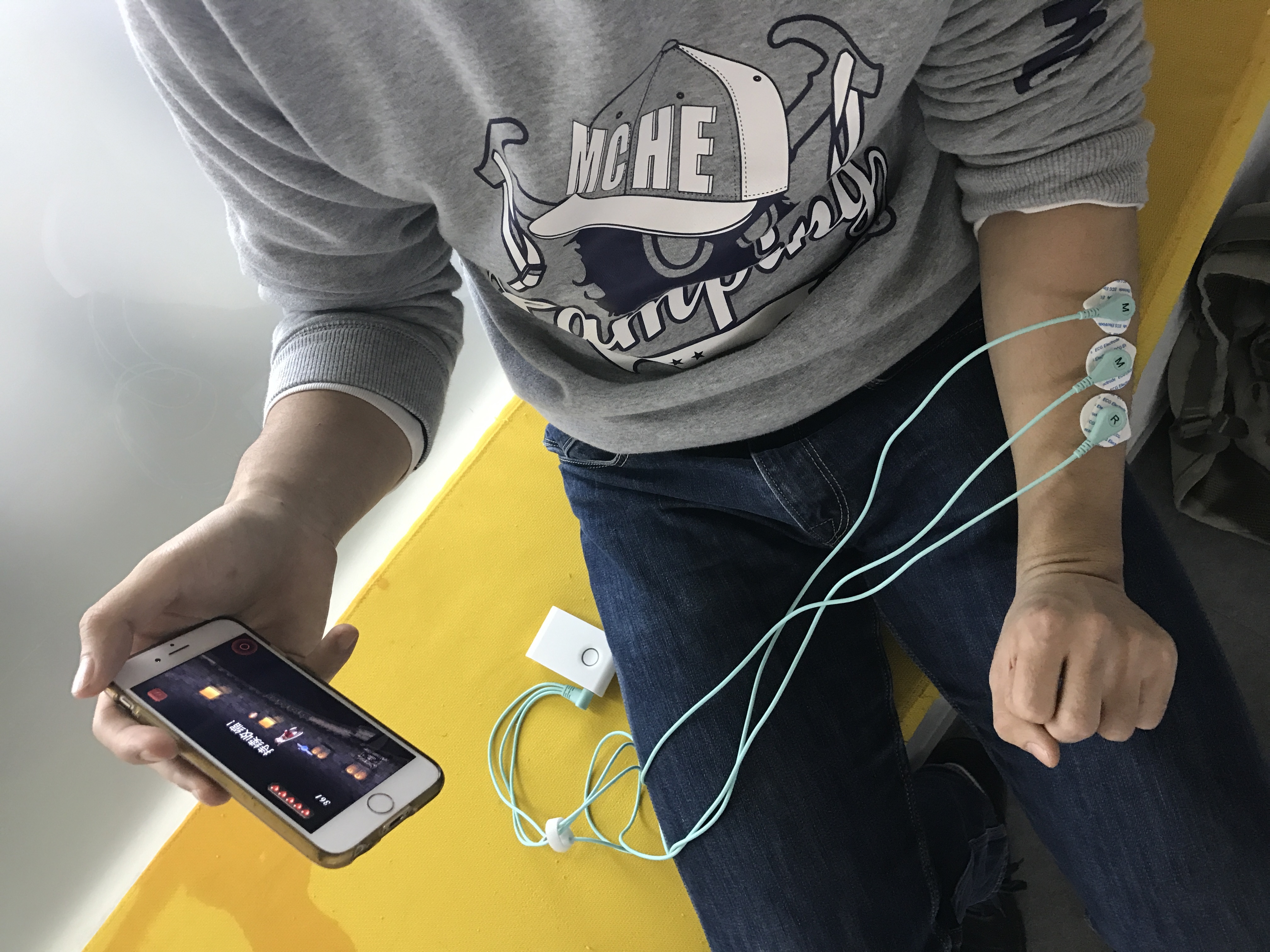 将肌肉锻炼与游戏、音乐等结合，曦丽科技想让自主康复更有趣