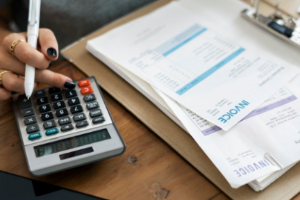 月放款近60亿，做金融的小米认真了