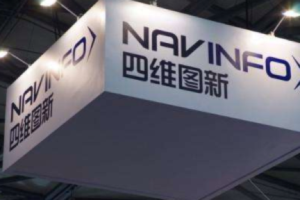 四维图新推出了电动汽车智能出行解决方案“桩家”，从数据地图切入充电地图服务