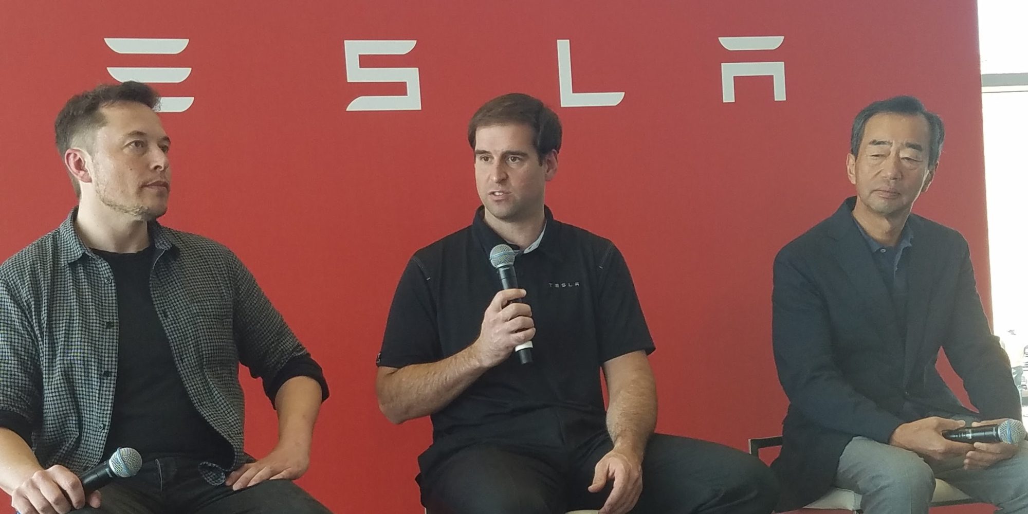 如何以正确的姿势看待特斯拉推出的纯电动半挂Tesla Semi？