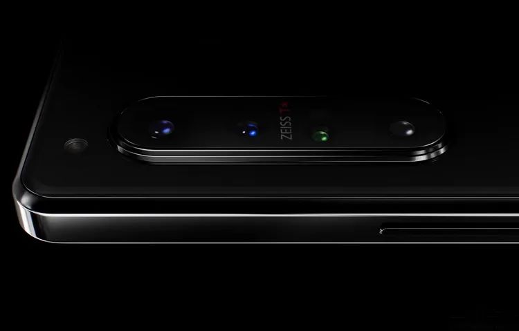 真正的One SONY手机来了，但它可能不会卖给你