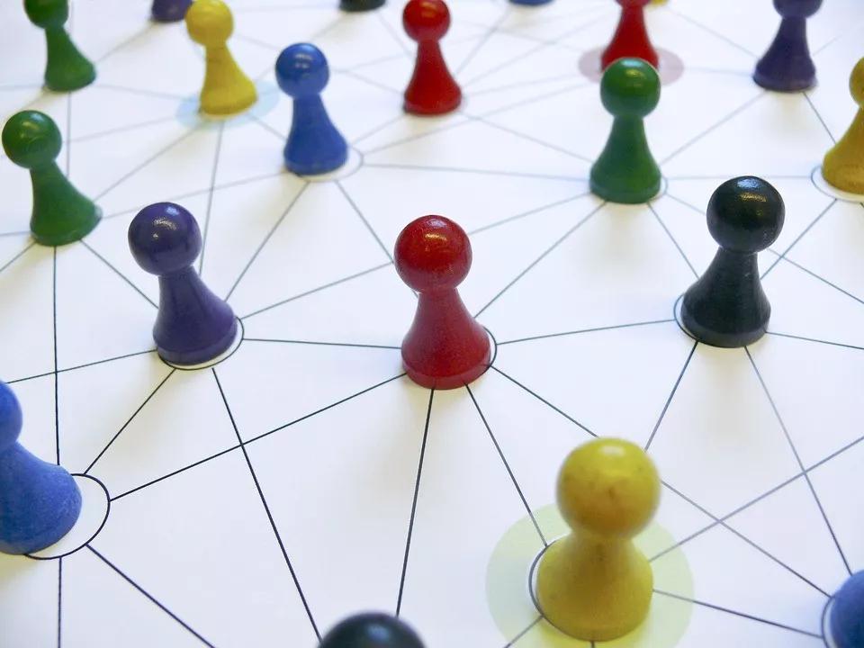 得1000个铁杆粉丝，得天下