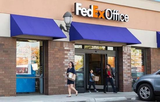 美国物流快递公司商业模式与战略对比：UPS vs. FedEX