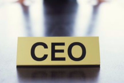 如何成为一名CEO？在采访了525位CEO后，这是我的答案