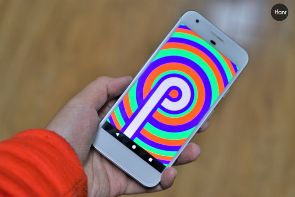 我们体验了下一代 Android 系统，改进很多，「刘海」很丑