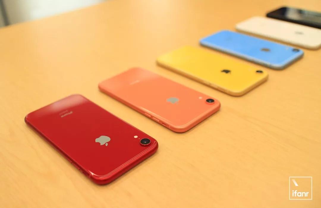 Iphone Xr 评测 史上电池最耐用的iphone 也是今年 性价比 最高的iphone 详细解读 最新资讯 热点事件 36氪