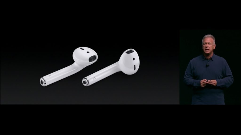 氪星晚报 | 专访陌陌唐岩：为什么收购探探；港交所公布同股不同方案细则；乔布斯四十多年前就业申请表将被拍卖