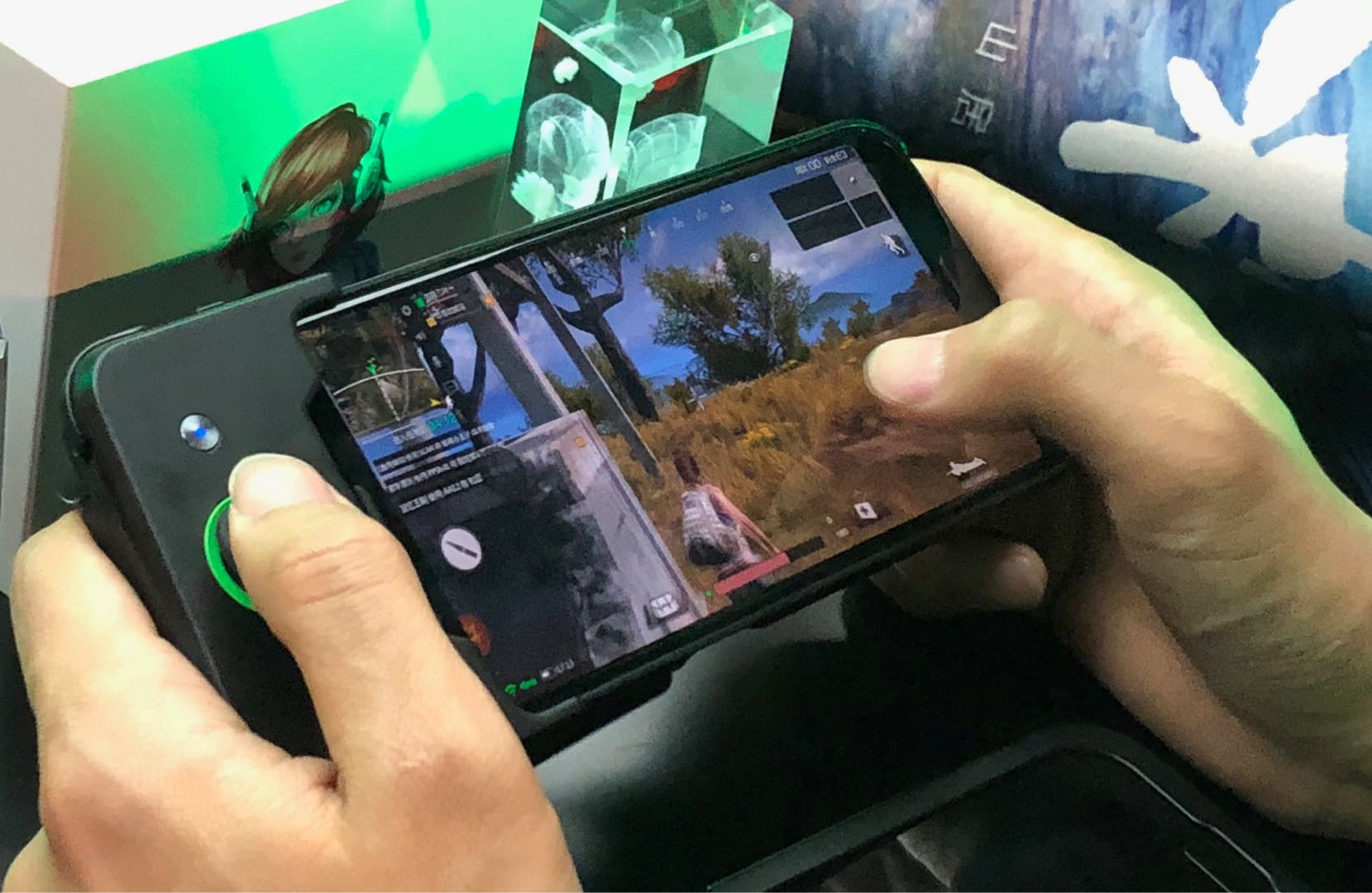 最前线 | “黑鲨”发布国内首款游戏手机，市场出现“两种声音”​