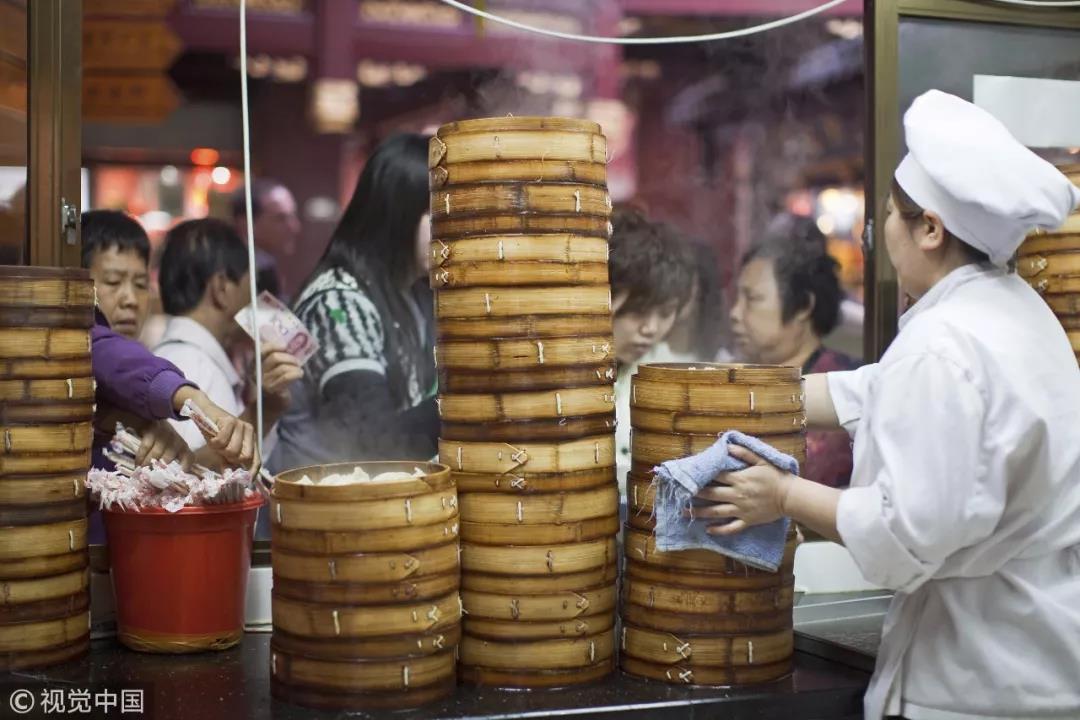 复星也是个“吃货”？除了庆丰包子，它快投了一桌满汉全席