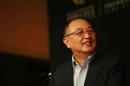 柳传志退休，一个坚定的利他主义者谢幕