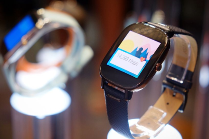 ZenWatch 2，华硕的第二款智能手表，更看重的是可穿戴设备的外观搭配