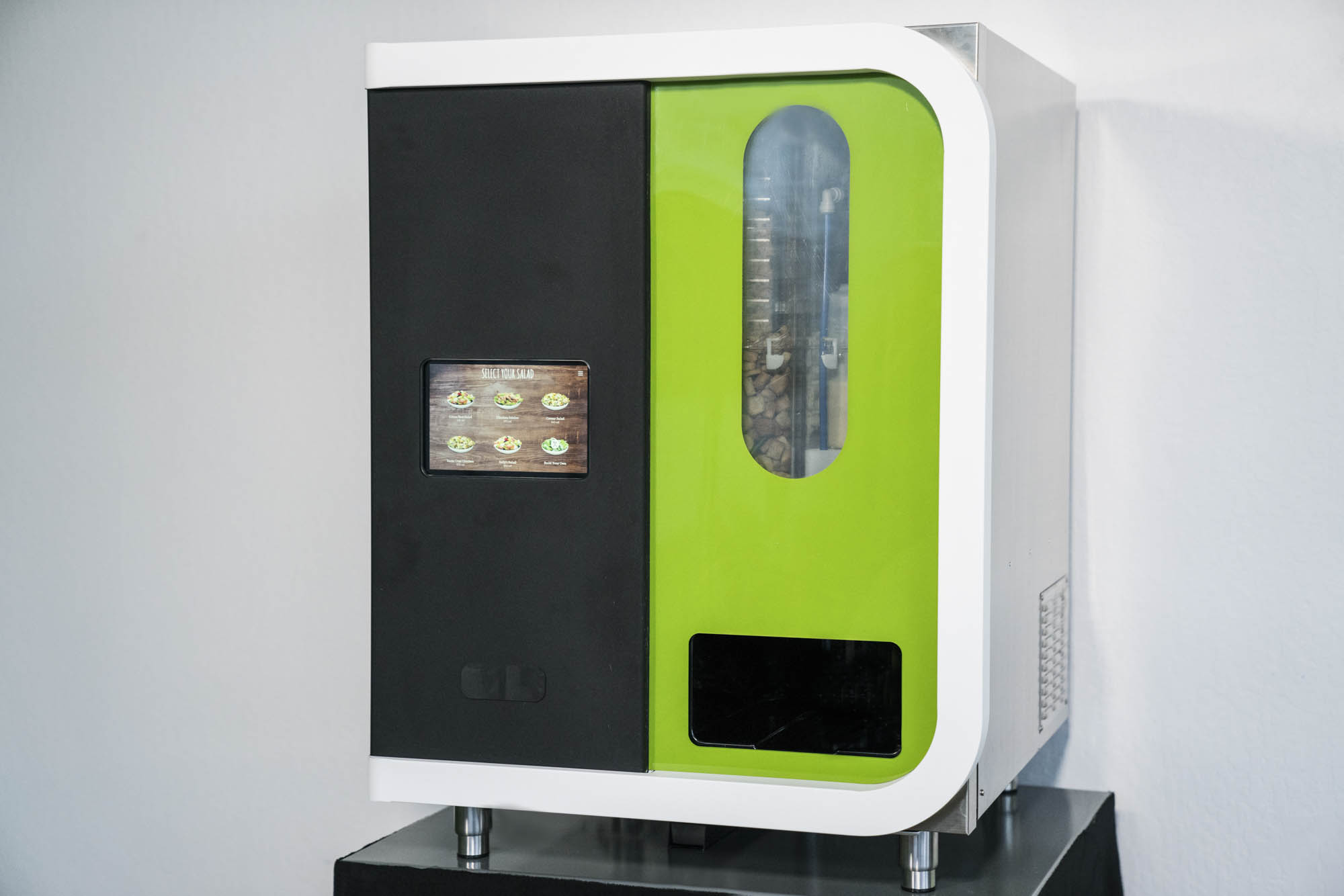 自杀、打乒乓球、一言不合让你变瞎......2017年这些机器人在作怪