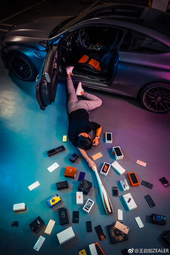 从Ins火到微博，“扑街炫富”这股妖风有多魔性？