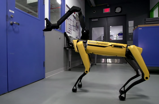 如何练就网红机器人波士顿动力？