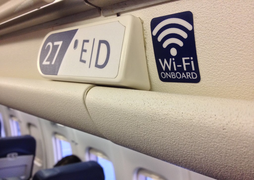 「东航WIFI航班体验：网速有点慢·谈资」1月19日