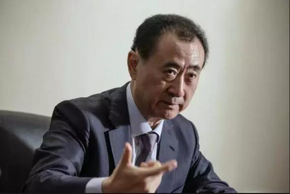 再见王健林，你好孙宏斌