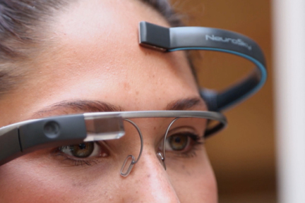【Maker Voice】MindRDR  用脑电波控制 Google Glass 拍照，全新的人机交互方式还远么？